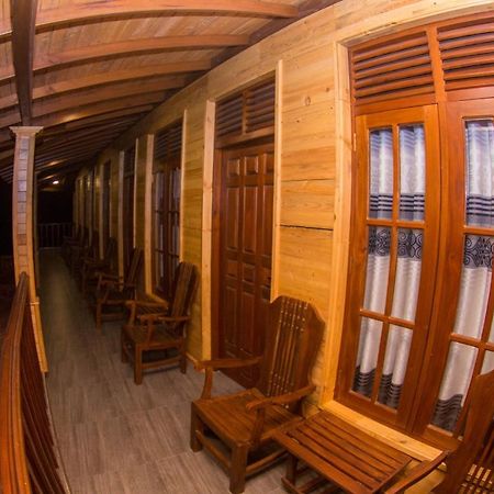 Tea Breeze Motel Nallathanniya Kültér fotó