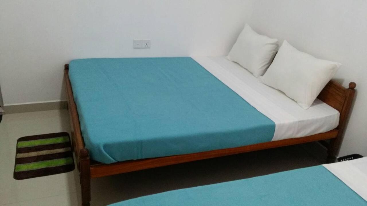 Tea Breeze Motel Nallathanniya Kültér fotó