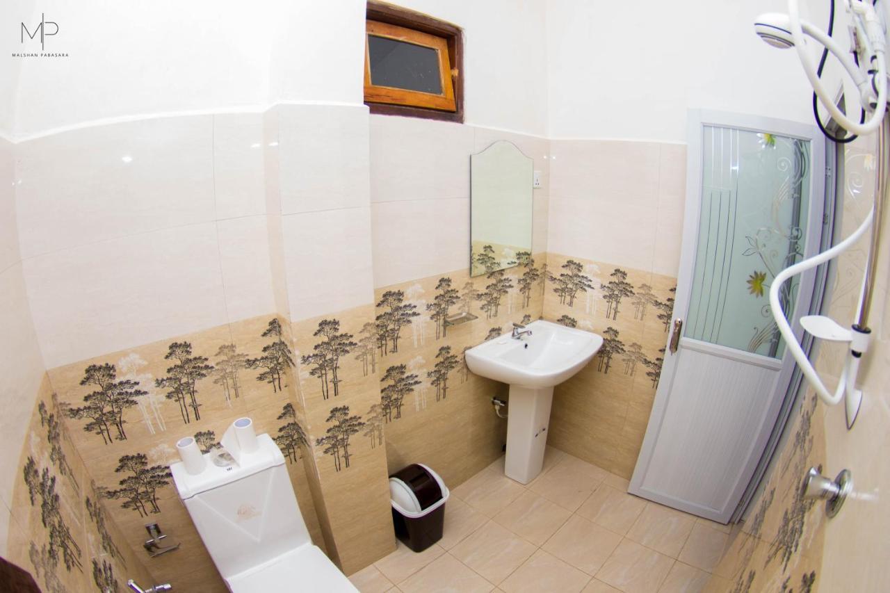 Tea Breeze Motel Nallathanniya Kültér fotó